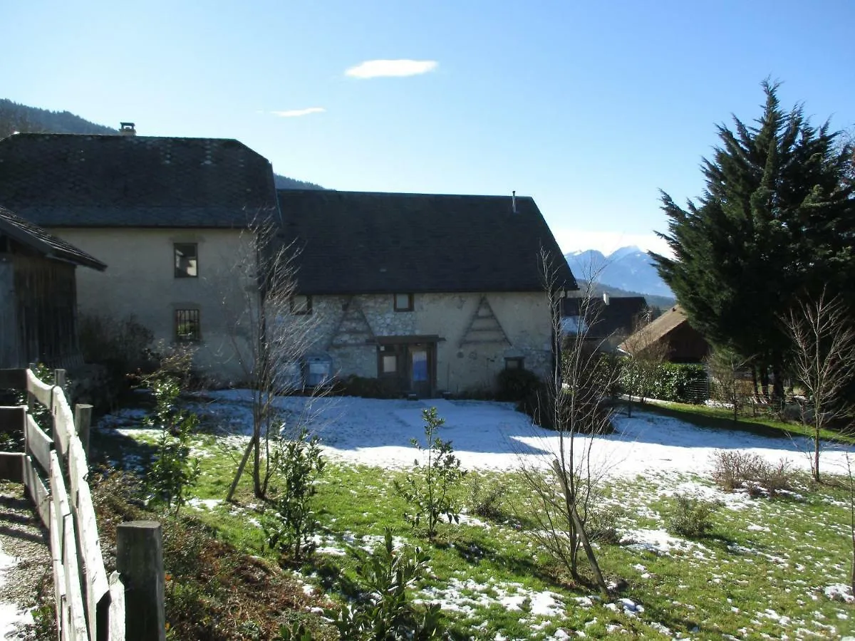 Villa Gite La 5ème Saison à Attignat-Oncin France